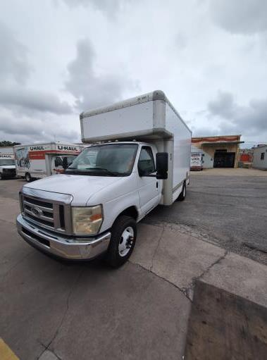 Used 2008 14 ' Box Truck for sale