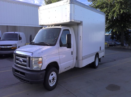 Used 2010 14 ' Box Truck for sale