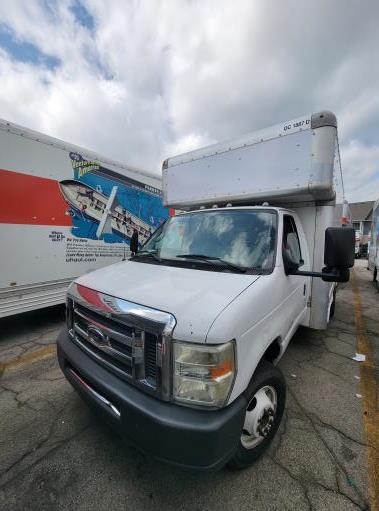 Used 2009 14 ' Box Truck for sale