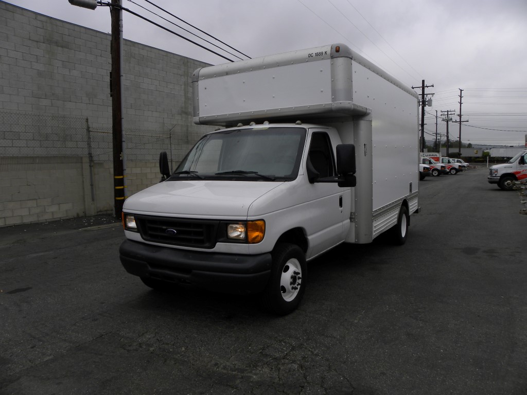 UHaul Box Trucks for Sale in City Of Industry, CA at UHaul Trk Sls E