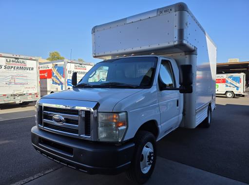 Used 2010 14 ' Box Truck for sale