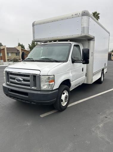 Used 2012 14 ' Box Truck for sale