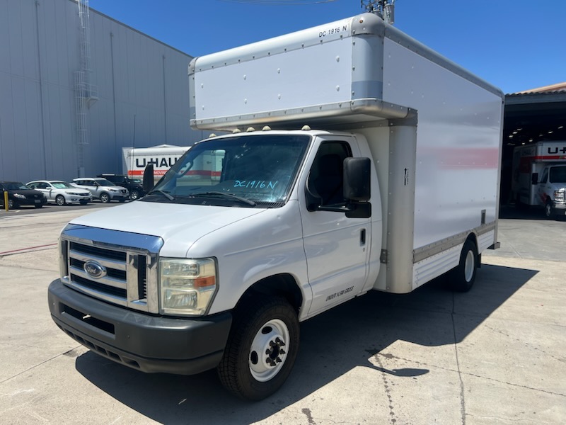 Used 2010 14 ' Box Truck for sale