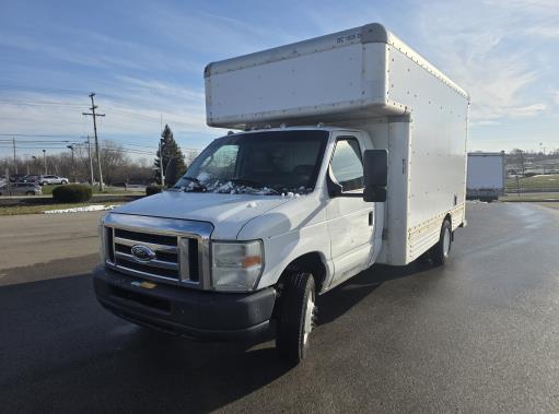 Used 2009 14 ' Box Truck for sale