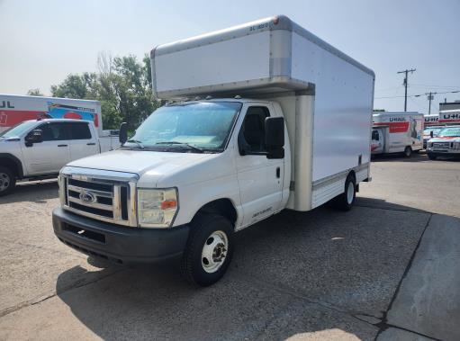 Used 2009 14 ' Box Truck for sale