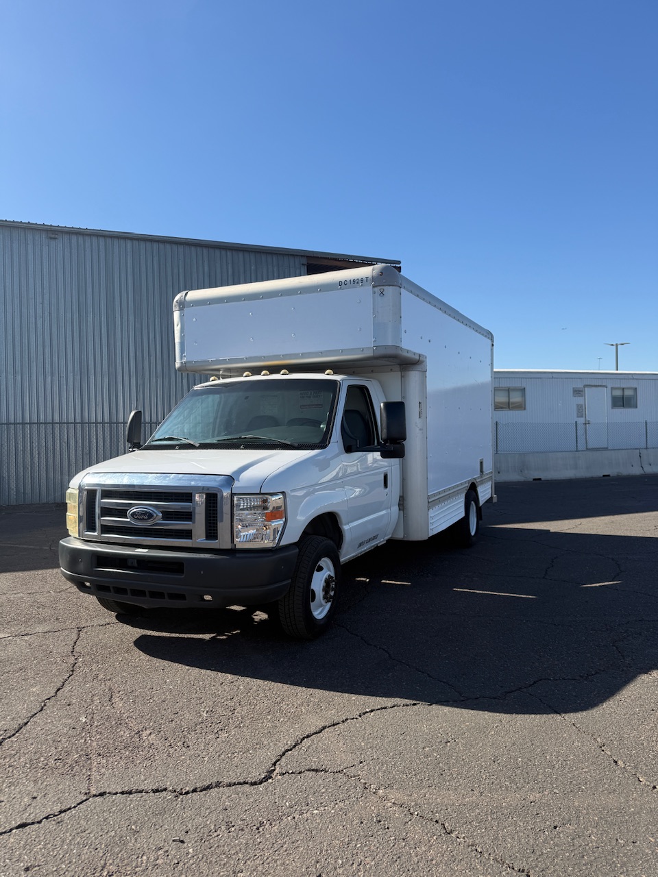 Used 2008 14 ' Box Truck for sale