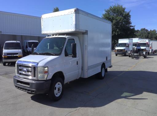 Used 2009 14 ' Box Truck for sale