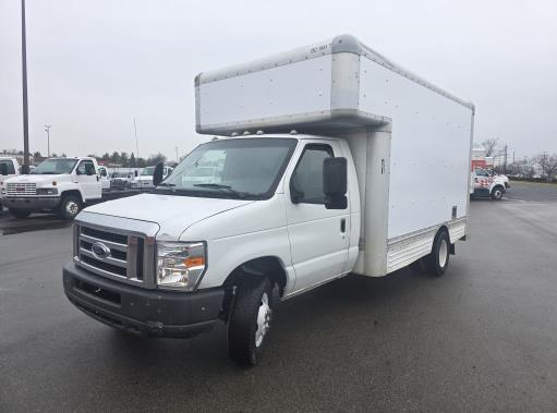 Used 2008 14 ' Box Truck for sale