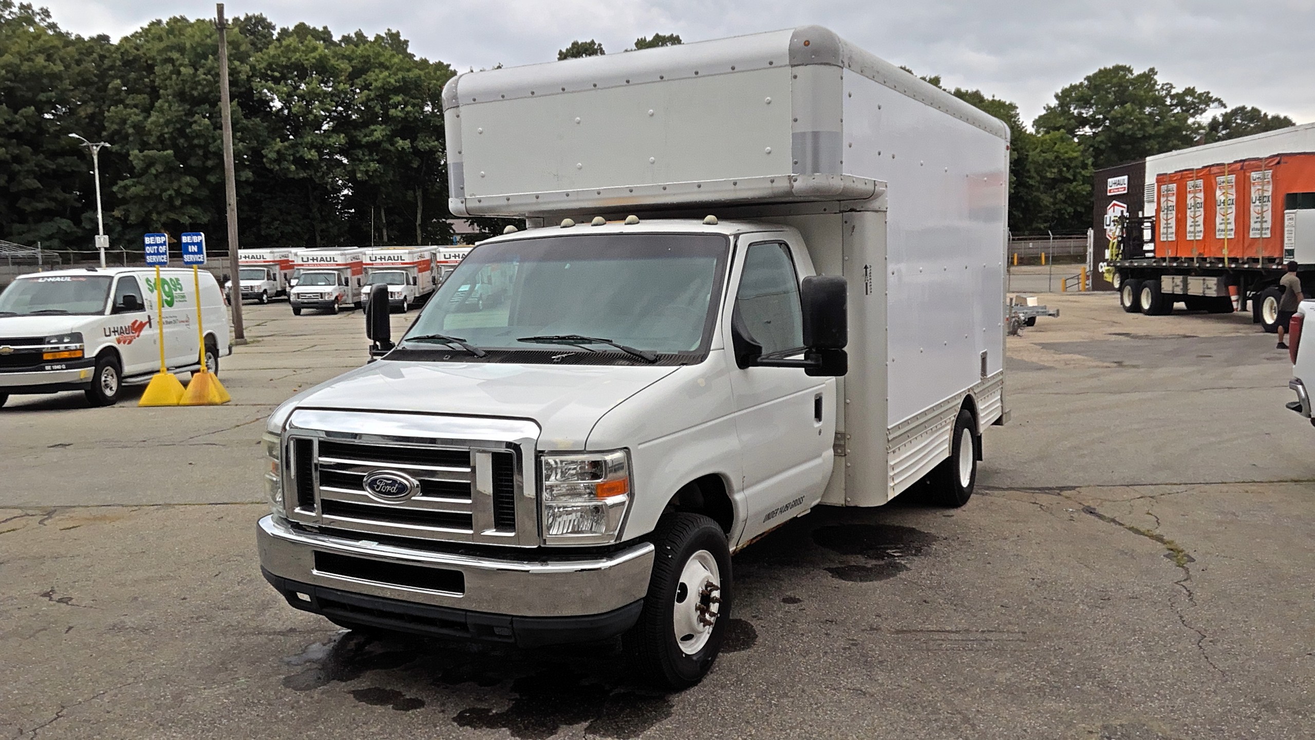 Used 2012 14 ' Box Truck for sale