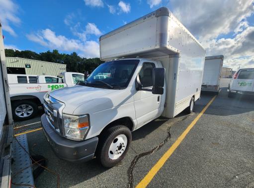 Used 2010 14 ' Box Truck for sale