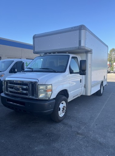 Used 2010 14 ' Box Truck for sale