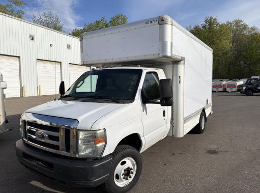 Used 2010 14 ' Box Truck for sale