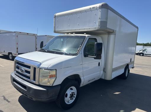 Used 2008 14 ' Box Truck for sale