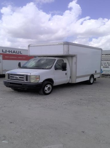 Used 2008 14 ' Box Truck for sale