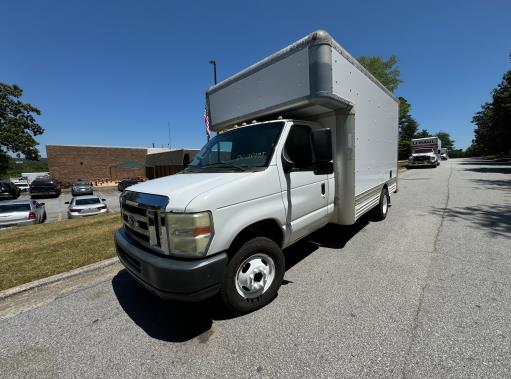 Used 2008 14 ' Box Truck for sale