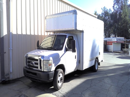 Used 2010 14 ' Box Truck for sale