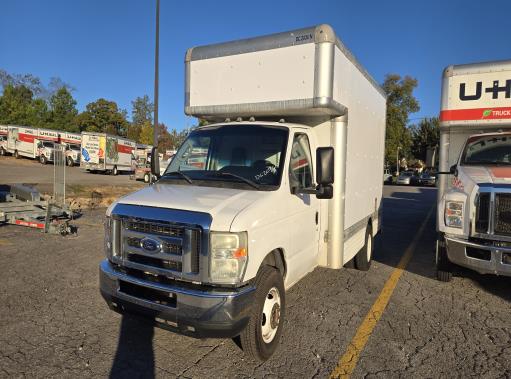 Used 2010 14 ' Box Truck for sale