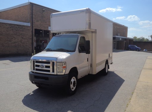 Used 2012 14 ' Box Truck for sale