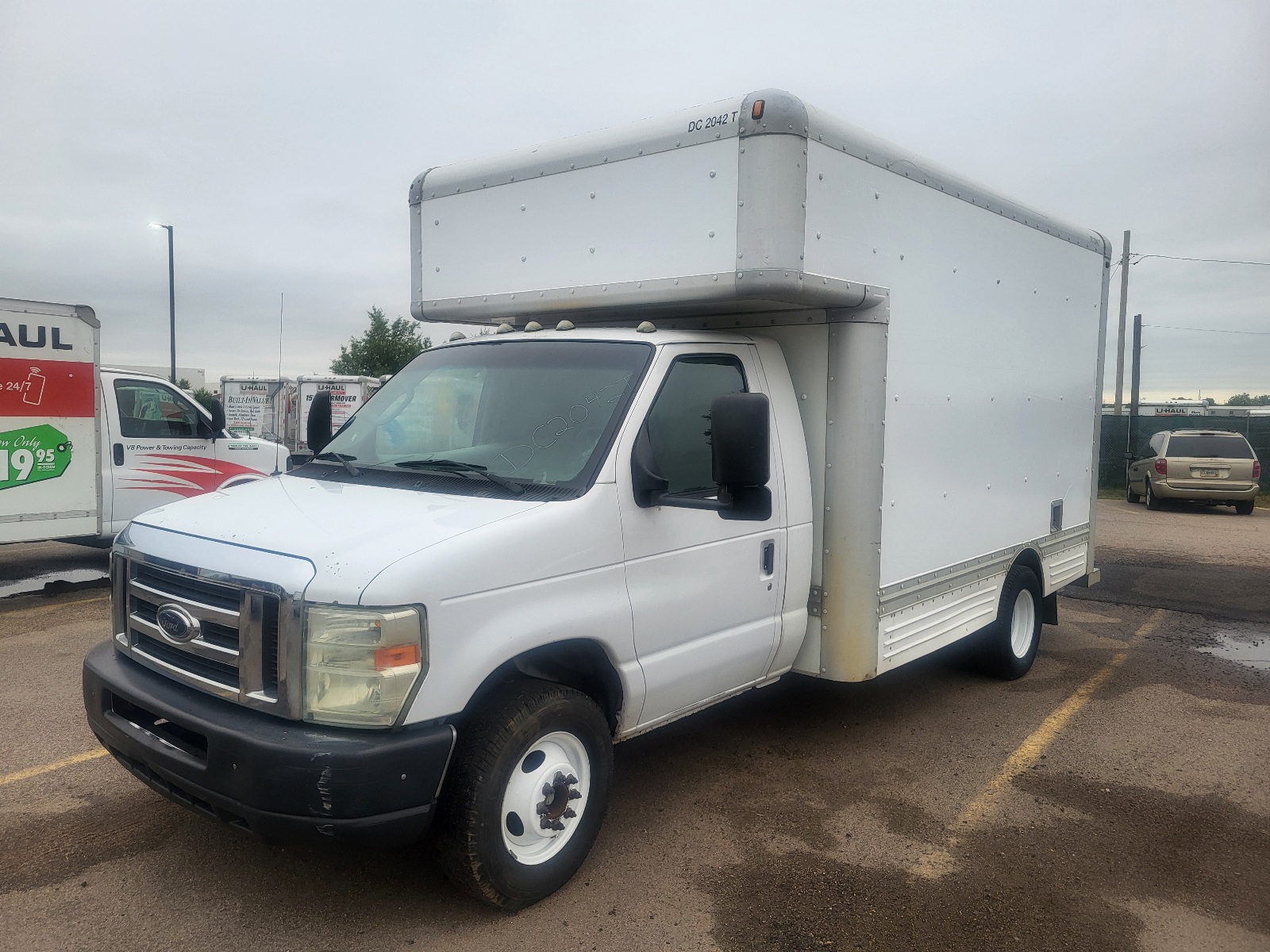 Used 2008 14 ' Box Truck for sale