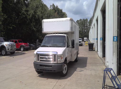 Used 2012 14 ' Box Truck for sale