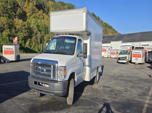 Used 2010 14 ' Box Truck for sale