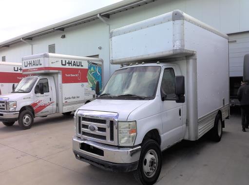 Used 2008 14 ' Box Truck for sale