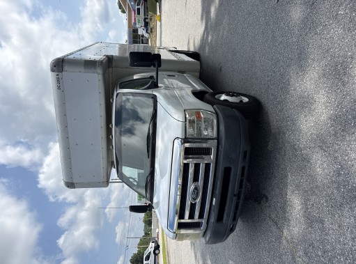 Used 2010 14 ' Box Truck for sale