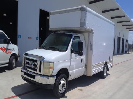 Used 2008 14 ' Box Truck for sale