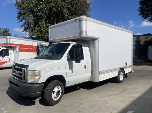 Used 2008 14 ' Box Truck for sale