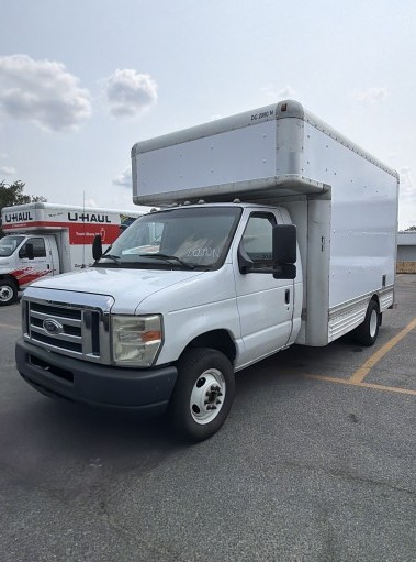 Used 2010 14 ' Box Truck for sale