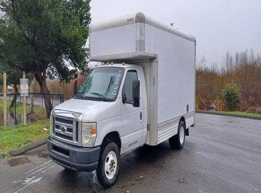 Used 2008 14 ' Box Truck for sale