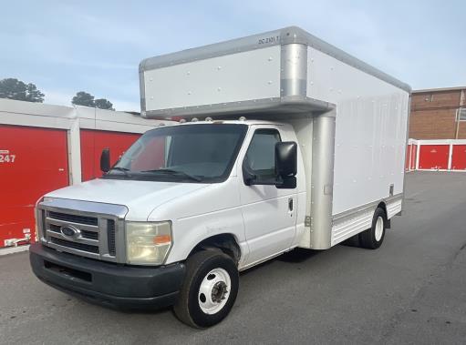 Used 2008 14 ' Box Truck for sale