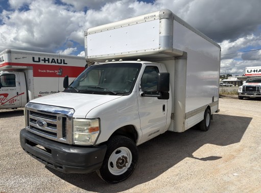 Used 2010 14 ' Box Truck for sale