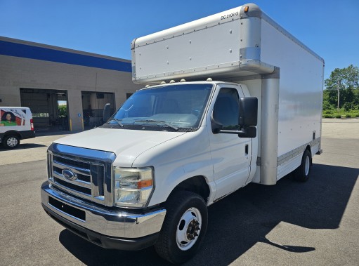 Used 2012 14 ' Box Truck for sale