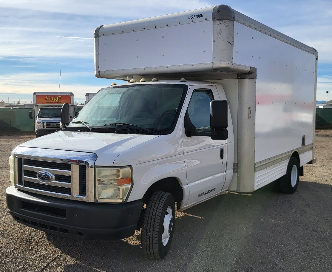 Used 2010 14 ' Box Truck for sale