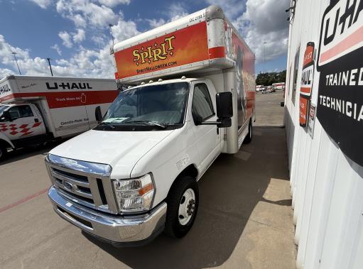 Used 2008 14 ' Box Truck for sale