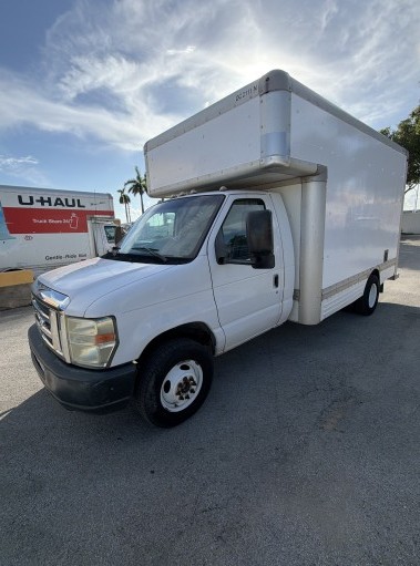 Used 2010 14 ' Box Truck for sale