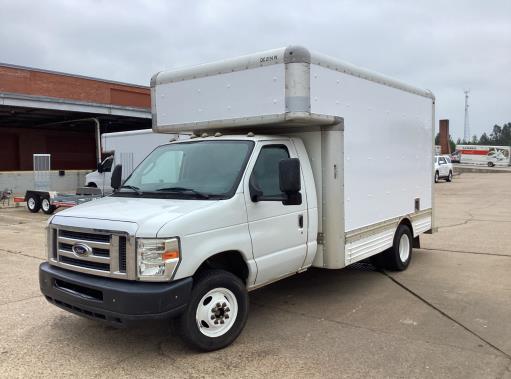 Used 2010 14 ' Box Truck for sale