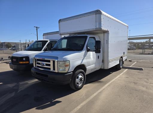 Used 2008 14 ' Box Truck for sale