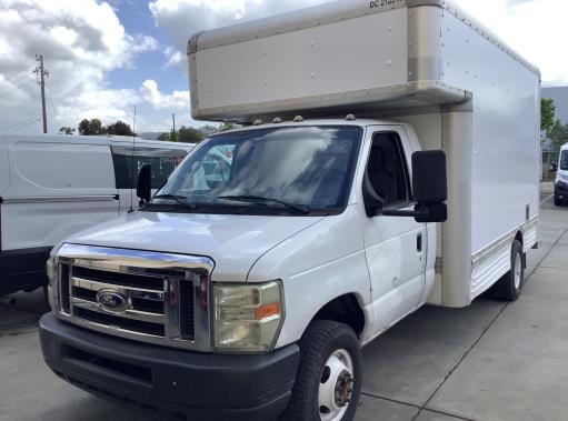 Used 2010 14 ' Box Truck for sale
