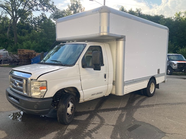 Used 2012 14 ' Box Truck for sale