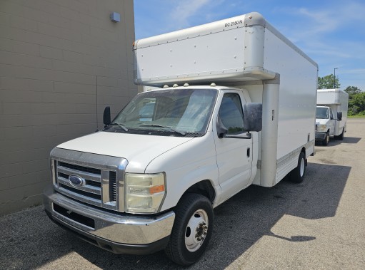 Used 2010 14 ' Box Truck for sale