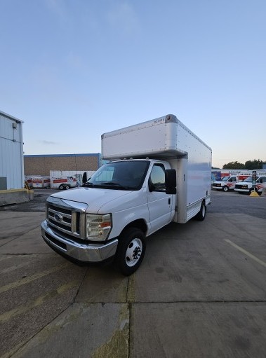 Used 2012 14 ' Box Truck for sale