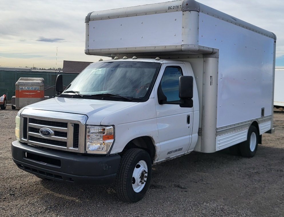 Used 2008 14 ' Box Truck for sale