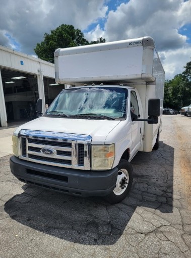 Used 2010 14 ' Box Truck for sale