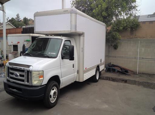 Used 2010 14 ' Box Truck for sale