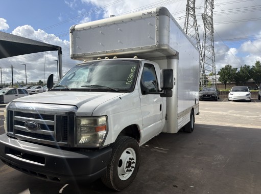 Used 2012 14 ' Box Truck for sale