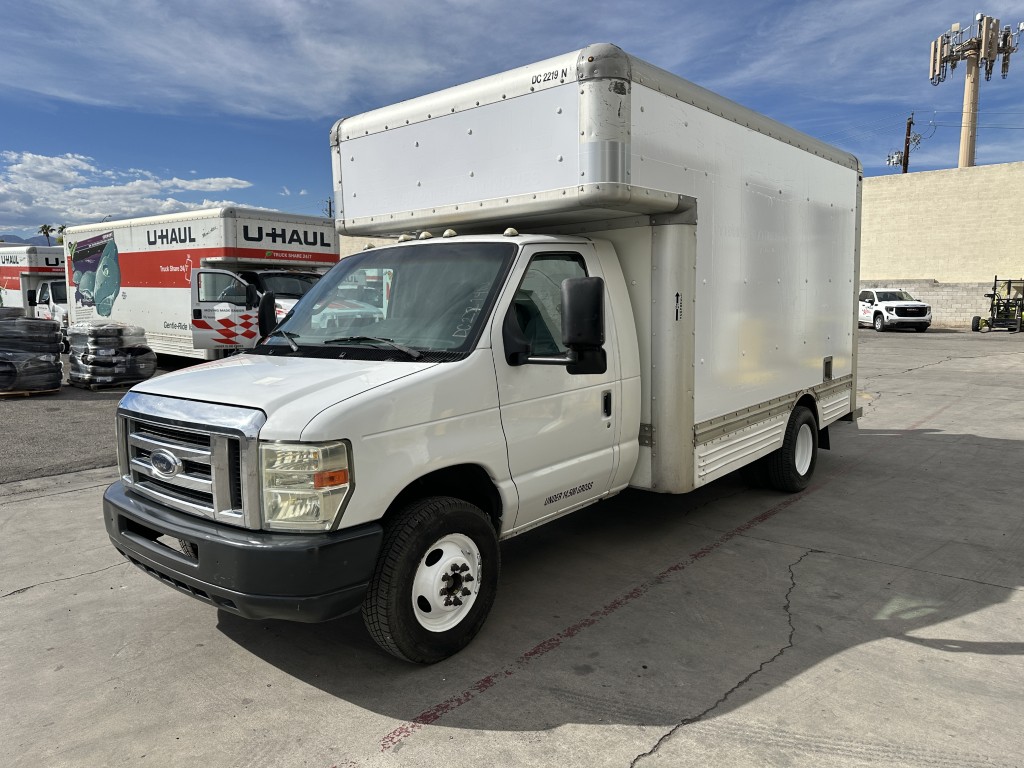 Used 2010 14 ' Box Truck for sale