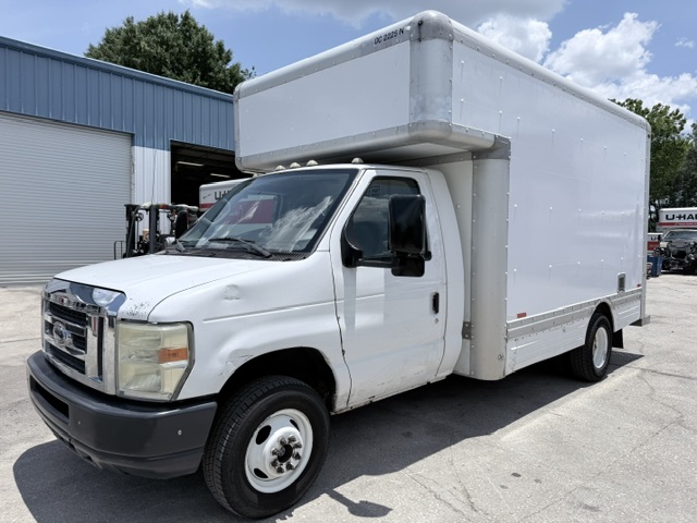 Used 2010 14 ' Box Truck for sale