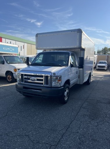 Used 2012 14 ' Box Truck for sale